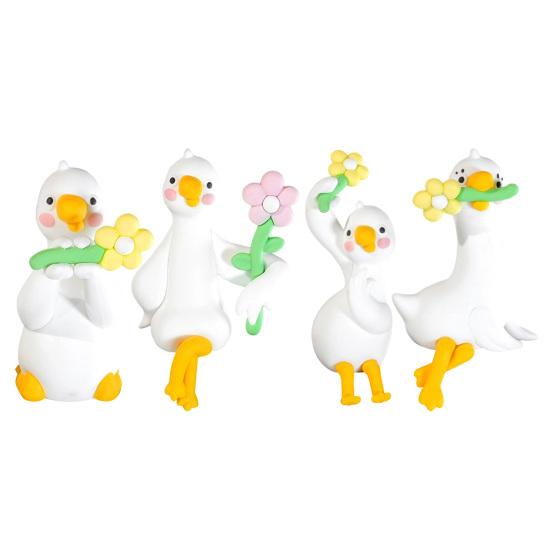 Arbeitsplatz Dekoration Harzente Dekoration für Schreibtisch Auto Armaturenbrett TV Monitor, Mini Anhänger Figur, Niedliches Blume haltendes Ornament, Verspieltes Geschenk