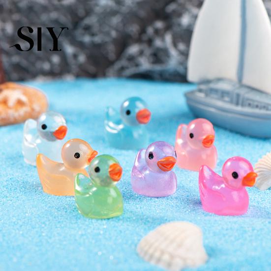 Duck Sculpture Set 20Pcs Mini Glow-in-the-dark Resin Ornaments Adorable High-quality Decor Sculptures for Garden Home Party Decoration Figurines