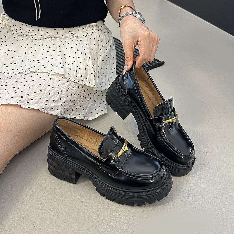 

Ретро стиль, туфли на толстой подошве с круглым носком из маленькой кожи, модный темперамент добавляет роста для невысоких людей, новые одинарные туфли для женщин 40 чёрный