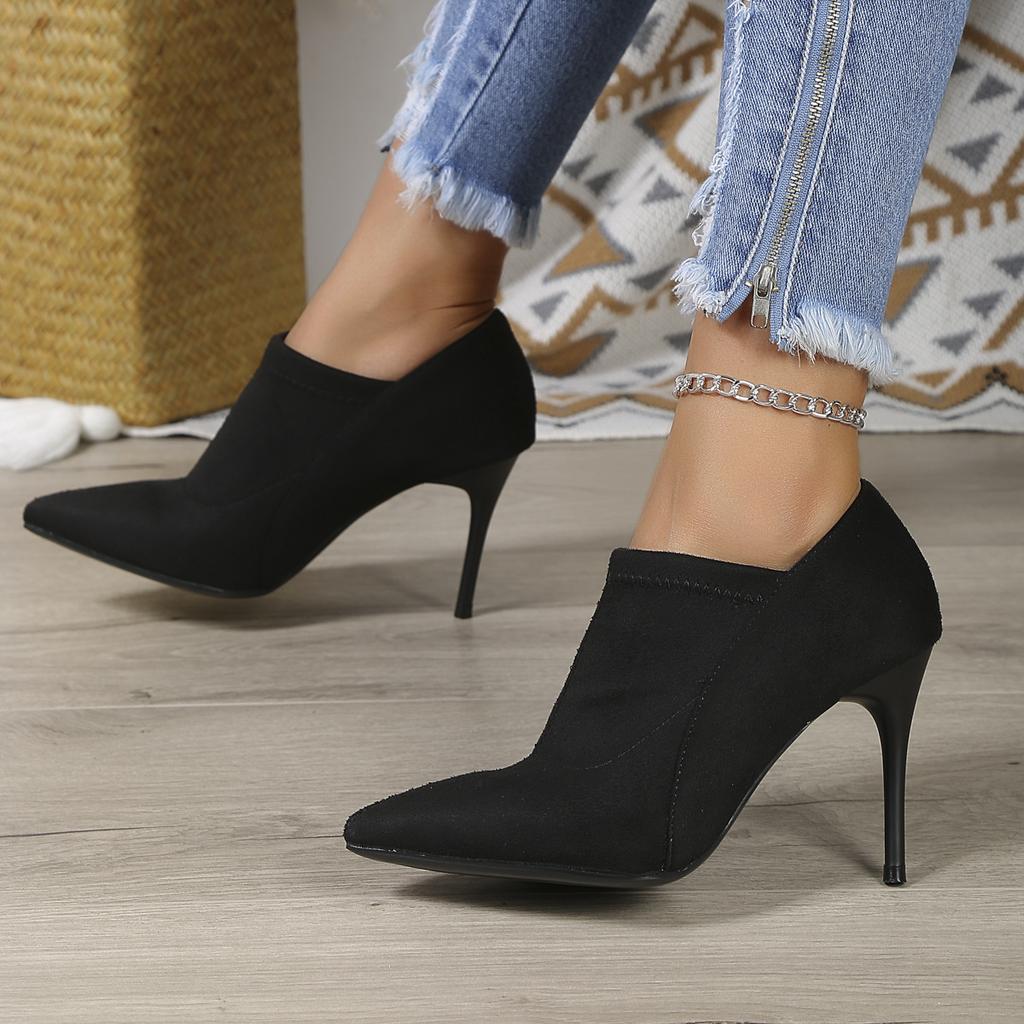 Large Size Autumn and Winter New Deep Mouth Black Pointed High Heel Thin Heel Small Fashion Women's Single Shoes