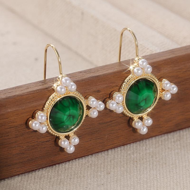 Vintage Red and Green Synthetic Zirconia Imitation Pearl Dangle Earrings for Women Exquisite Banquet Pendant Jewelry Accessories