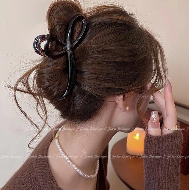 

Ancola Red Button Claw Clip for Women - 2025 High-End Shark Updo Hair Accessory