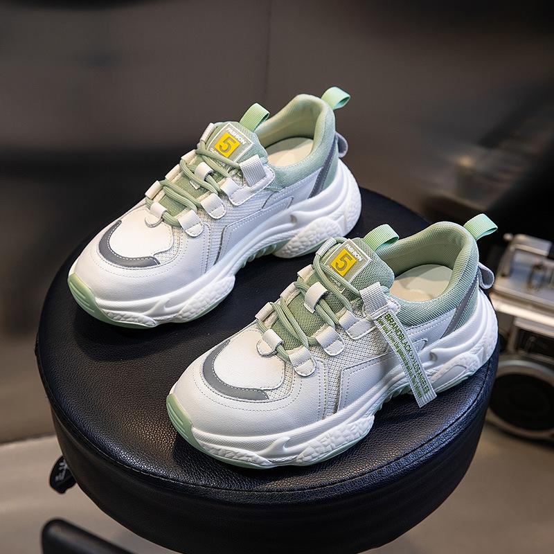 

Spring dad shoes 2025 new thick-soled versatile breathable sports shoes flat-heeled shallow mouth casual high-heeled leather 35 бежевый