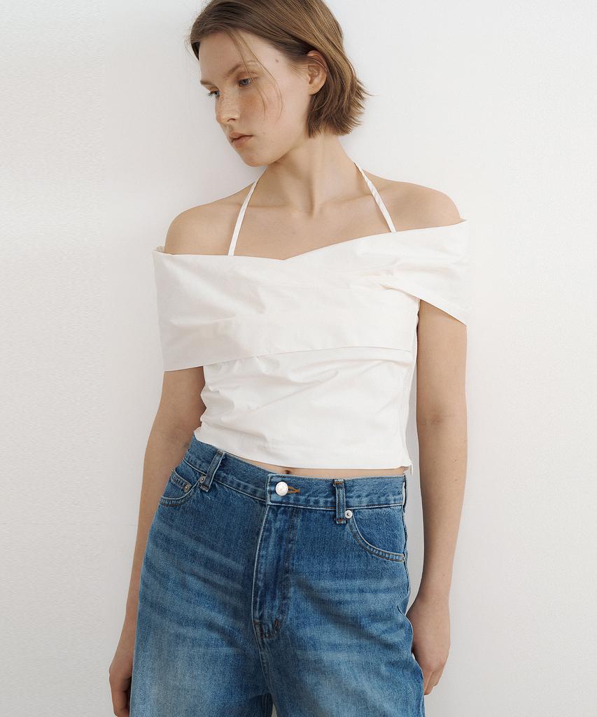 LUCIR ZU Fitted Drape Off-Shoulder Halter Blouse (Ivory)