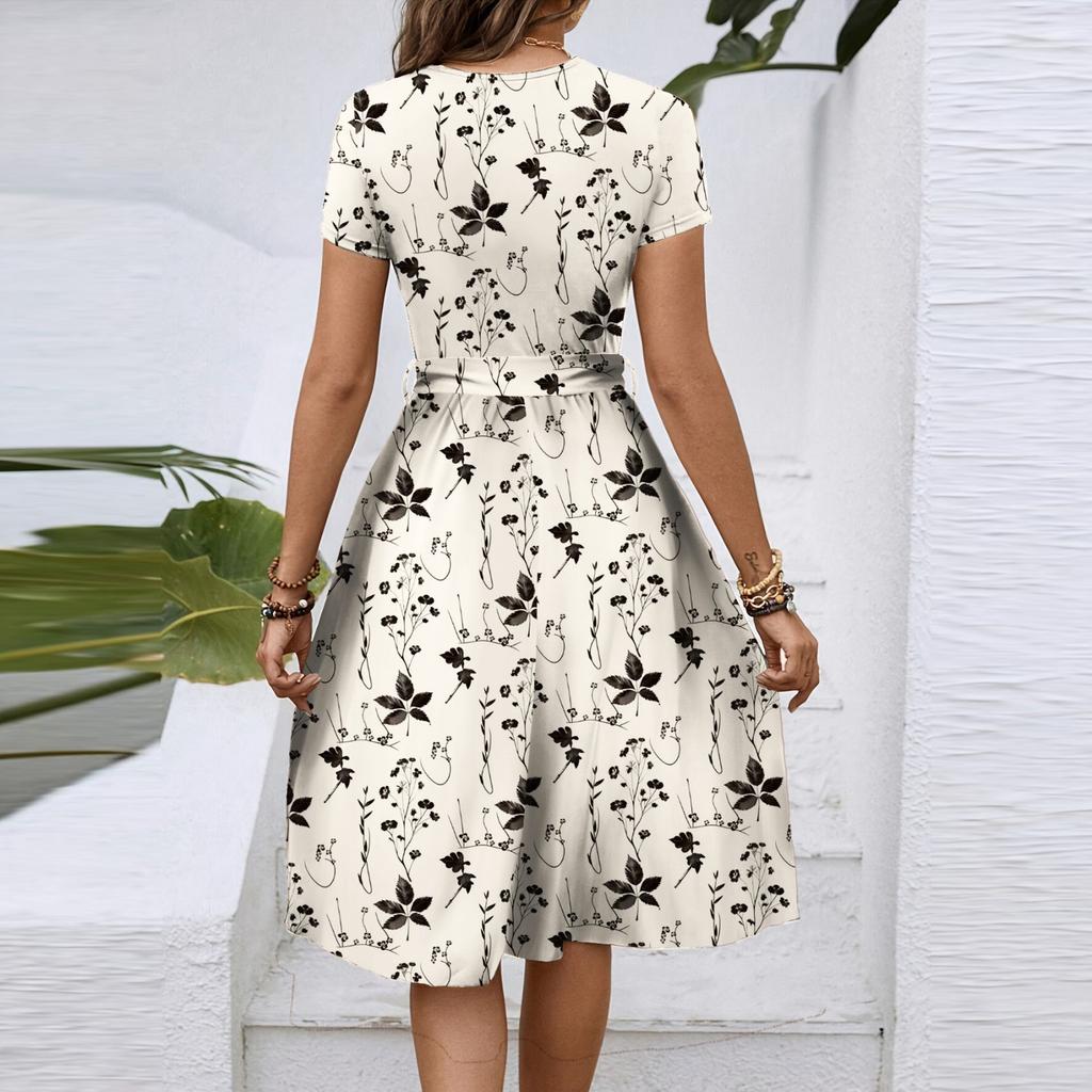 Women's Fashionable Print Round Neck Loose Short Sleeved Pocket Pullover Dress