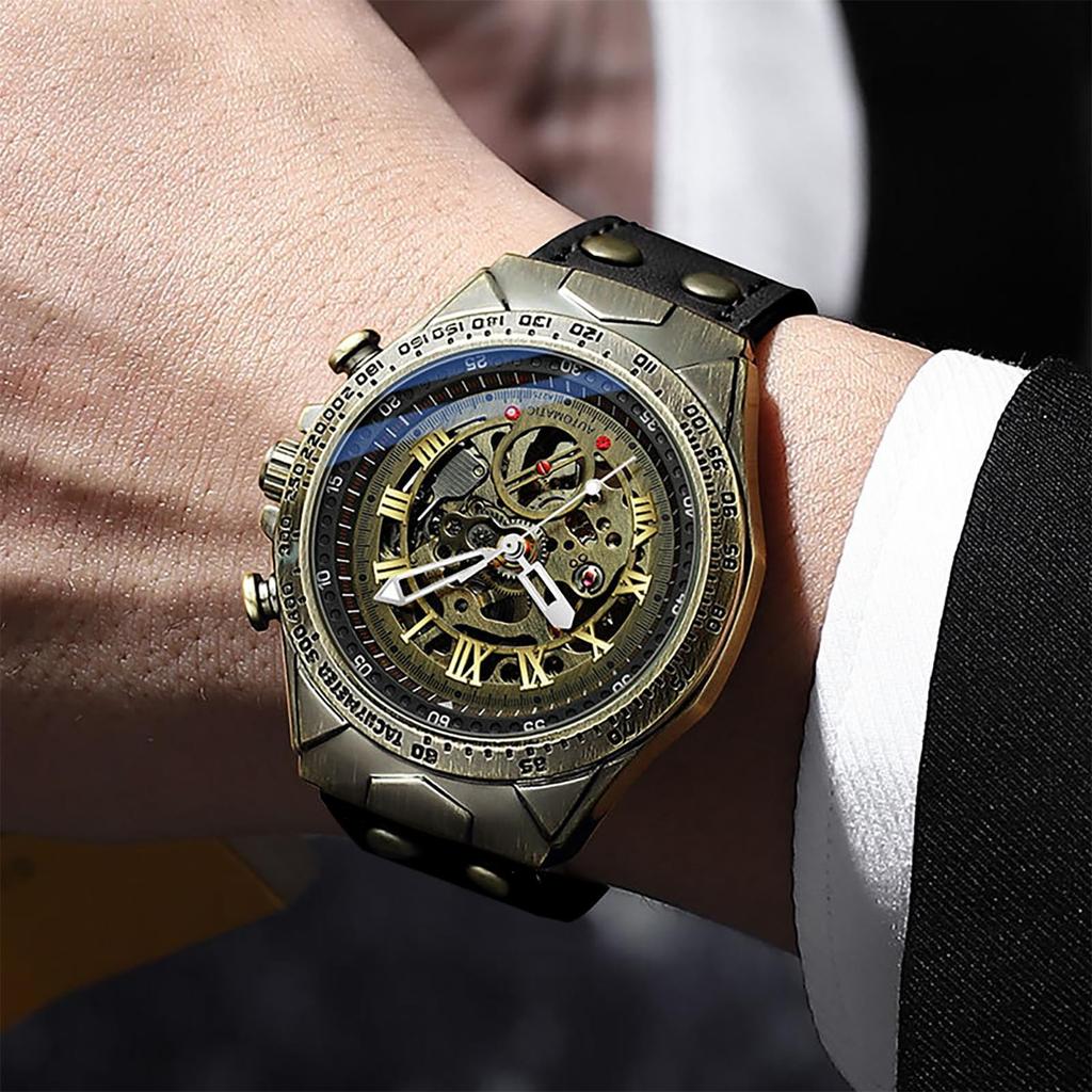 Automatische Skelettuhr mit echtem Leder Römisch Analog 3ATM Wasser Stilvolles Accessoire für Freizeit und Geschäft Perfektes Geschenk für und Tag Herrenarmband