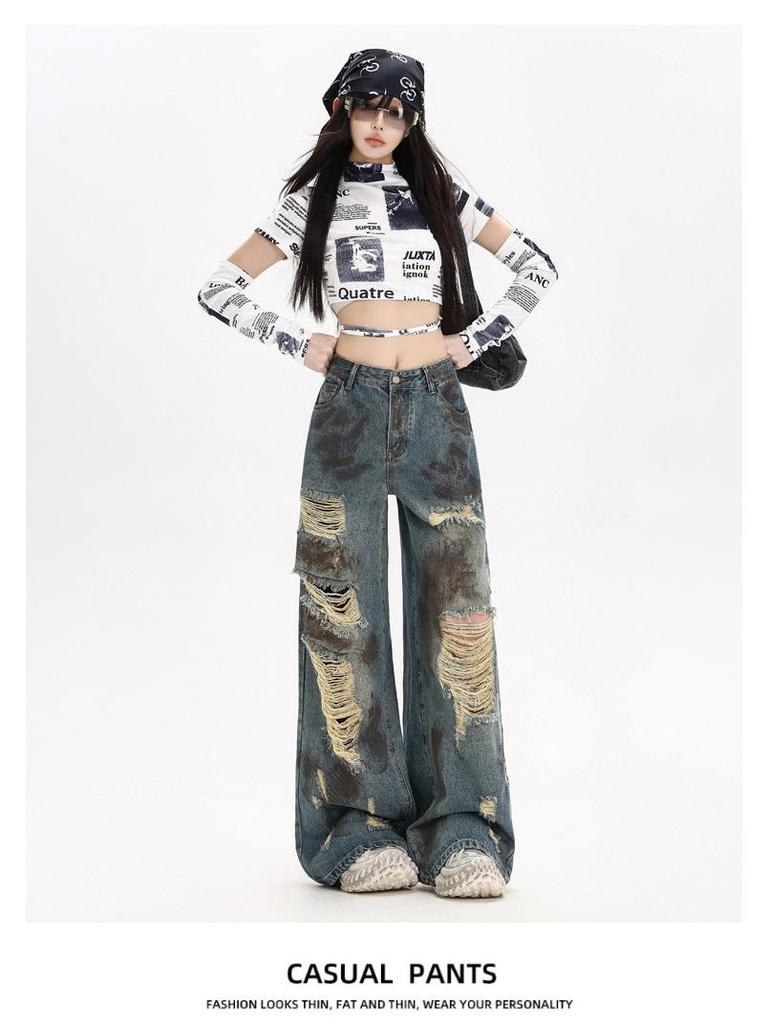Trendy Graffiti Ripped Wide-Leg Jeans for Women - Autumn Wasteland Style