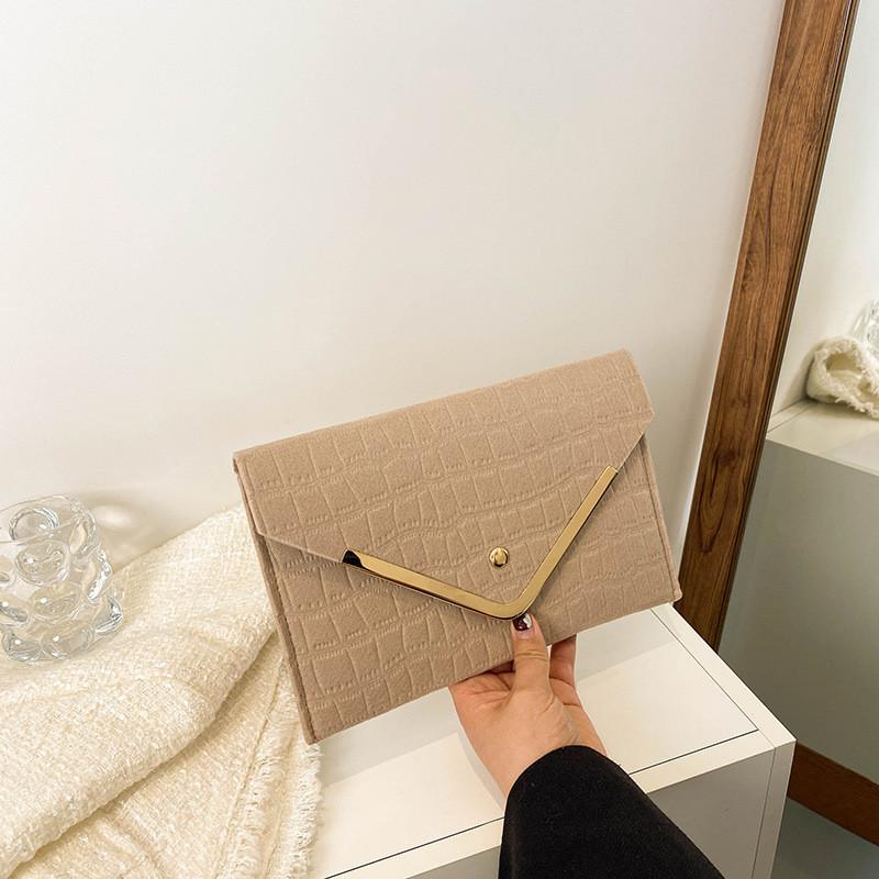 

Chic Versatile Handheld Clutch Bag For Women Modern Envelope Style In Black Green Magenta Khaki Colors