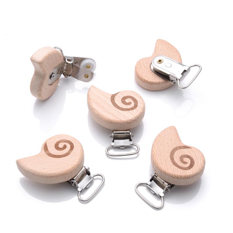1Pcs Printing Animal Dummy Clip Beech Wood Nipple Clip For Teether Chewing Toys Accessory DIY Anti-Drop Baby Pacifier Chain