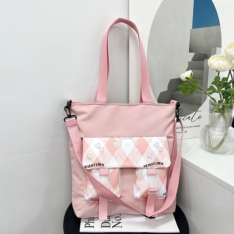 Large-capacity student tutoring bag, new women's bag, fashionable contrasting color messenger bag, shoulder bag.