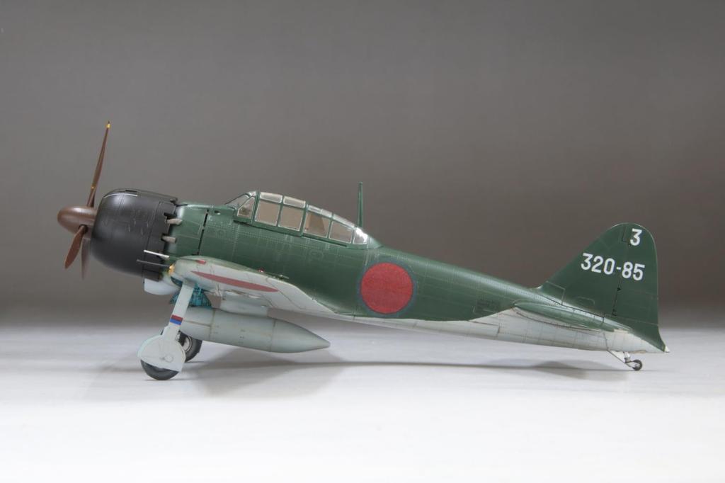 Fine Molds 1/48 Scale Imperial Japanese Navy Zero Type 52 Carrier Fighter (Made by Nakajima) Plastic Model FZ02 (Airplane)