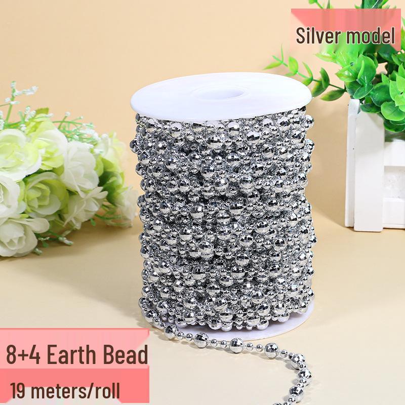 

Цепочка из золотых и серебряных бусин: Украшение для рождественской елки и декоративная гирлянда своими руками