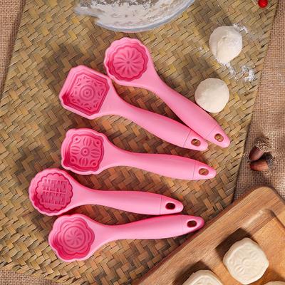 5 adet Mooncake Pişirme Kalıp Kurabiye Kesici 3D Çiçek Fondan Mooncake Araçları Sonbahar Festivali DIY Kalıpları Kek Dekorasyon Aracı