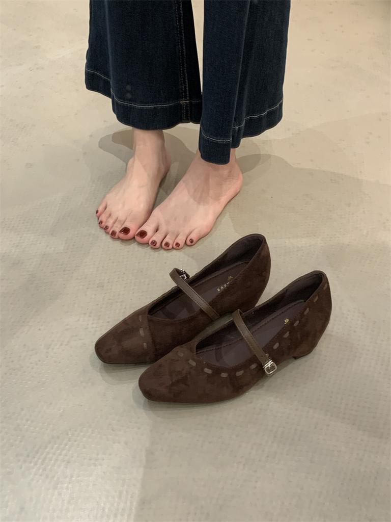 Inner heightening suede black single shoes women's shoes 2025 new spring and autumn square head with skirt Mary Jane evening shoes