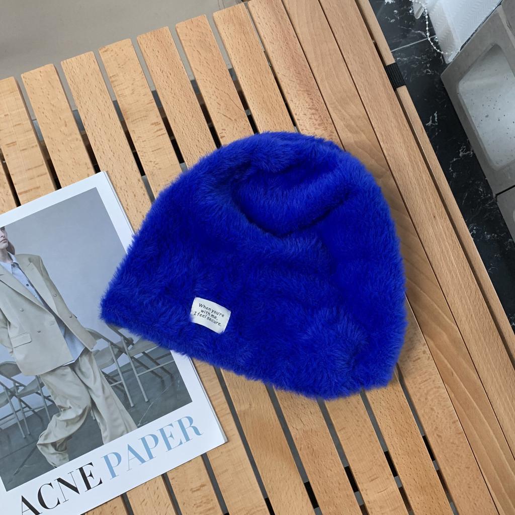 Winter Casual Fashionable Cotton Knit Beanie With Letter Detailing Warmth For