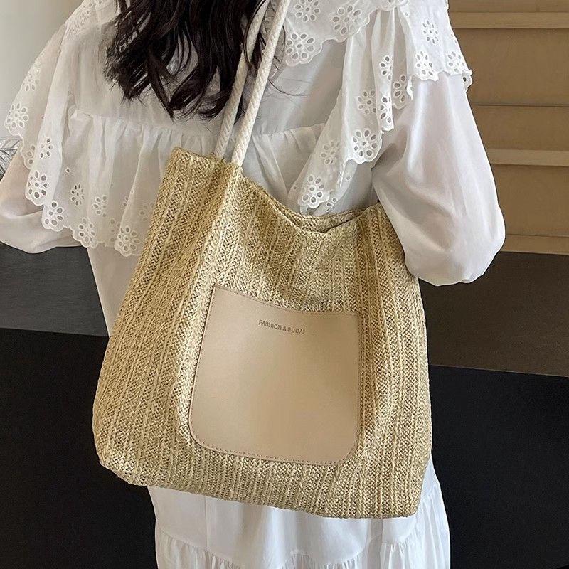 Large Capacity Beach Straw Woven Vacation Shoulder Handbag - Fashionable Casual Tote for Outing and Commuting