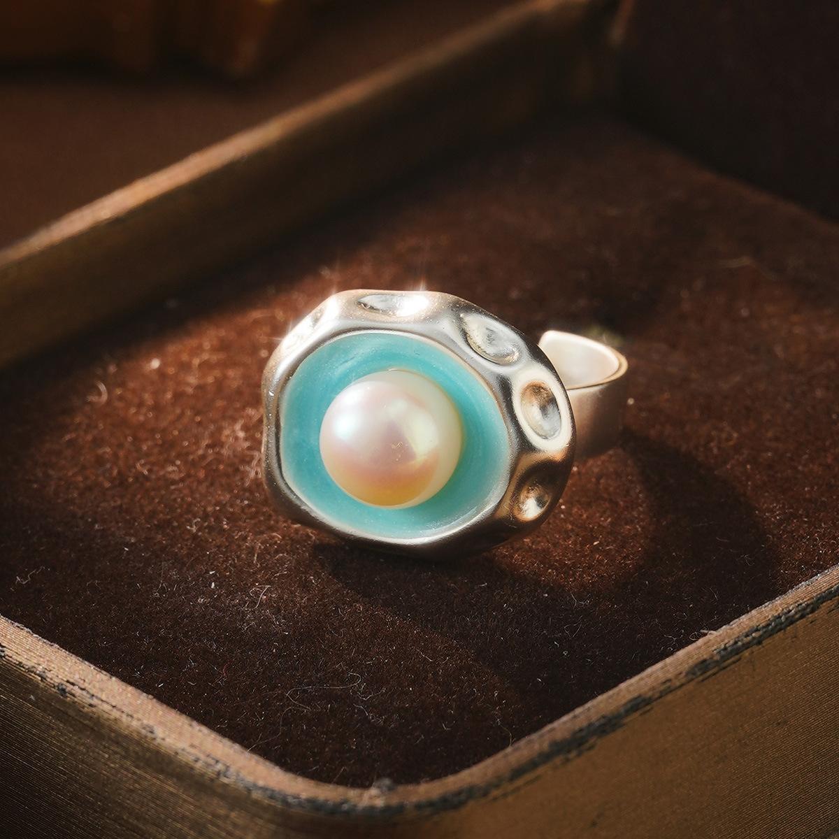 

Vintage Monet Garden Van Gogh series oil painting earrings natural pearl rings high-end niche earrings