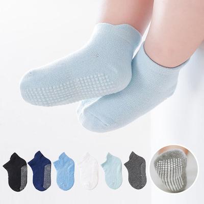 Ponožky a punčocháče – Ponožky