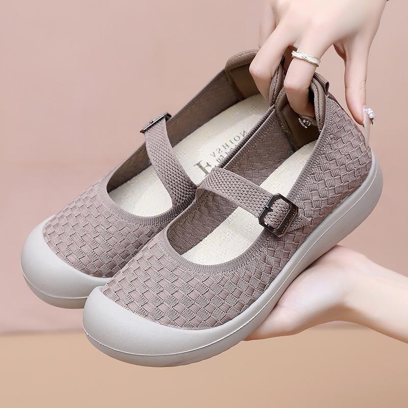 Shoes Women's Summer Breathable Shoes Round Head Buckle Lightweight Soft Sole Casual Versatile Fashion Shoes Mom Shoes