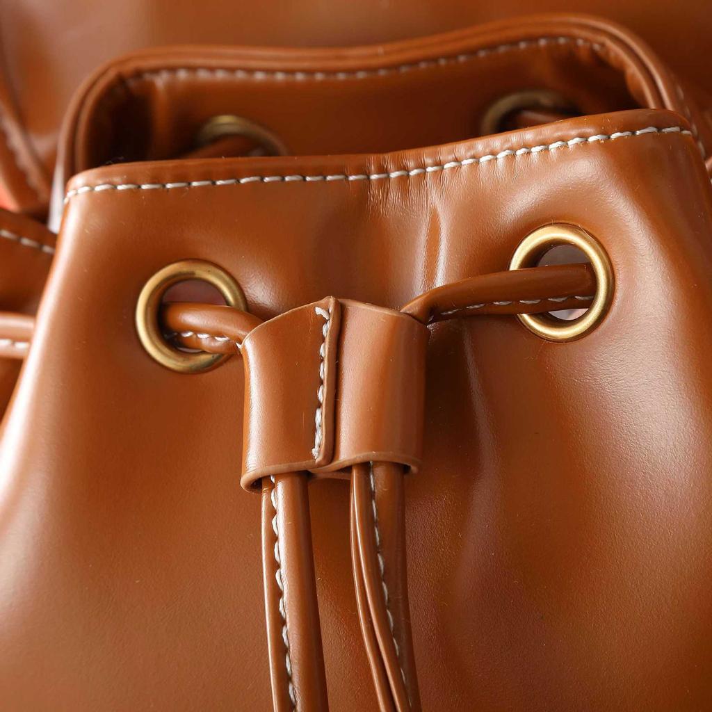 Nový Miao miu 2025 plátěný batoh velkokapacitní prémiový pocit všestranný přenosný ramenní cestovní dojížděcí batoh