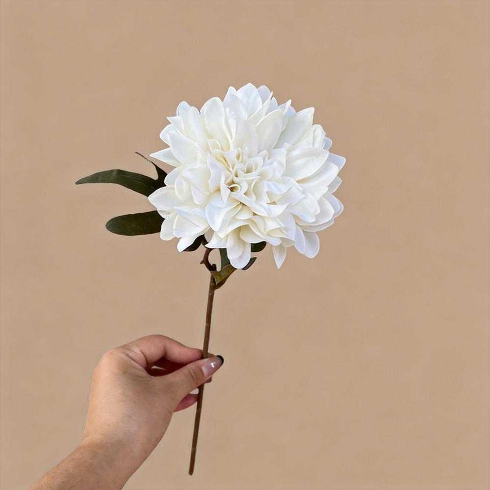 Искусственный одиночный георгин Свадебный цветочный материал Ручной работы Георгин Искусственный цветок Для фотографии В помещении Изысканный реквизит для вечеринки белый