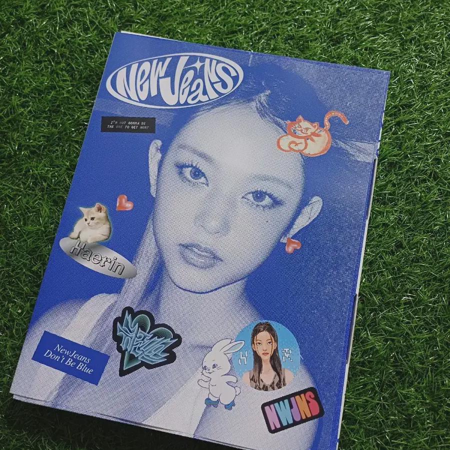 

Newjeans Blue Book Харлин