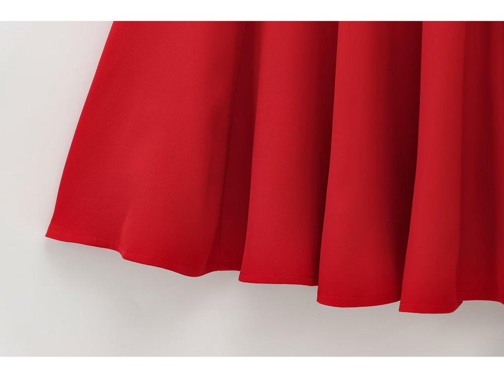 Women's Waist-Cinching Sleeveless Boat Neck Mini Dress