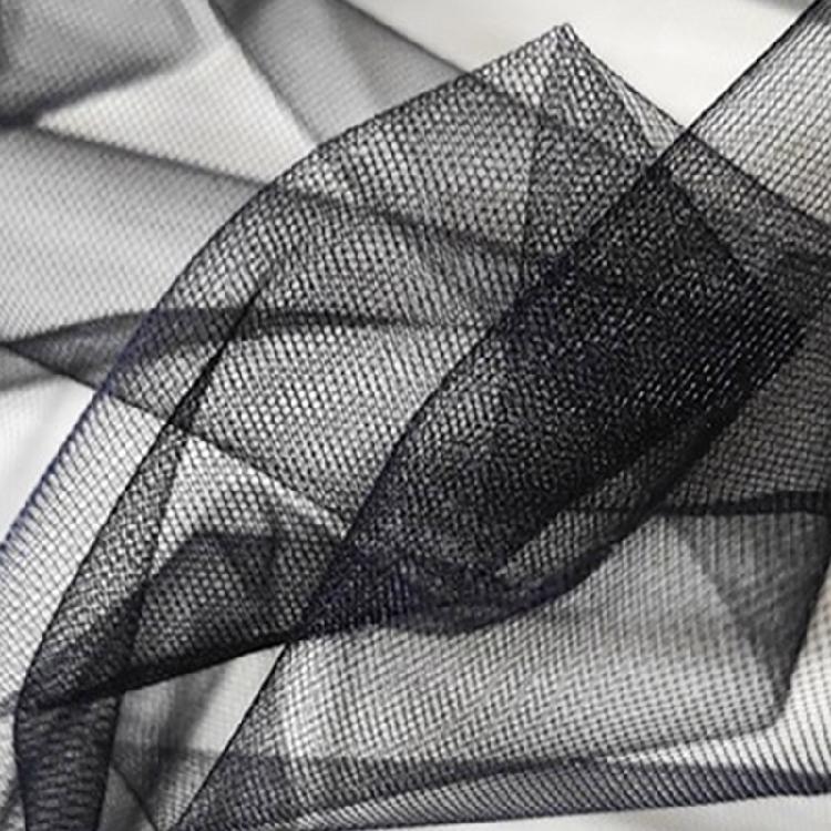 Bröllopstyll Brud Flerskiktad Slöja med Spets Hjärtformad Kant Elegant Brudtärna Slöja