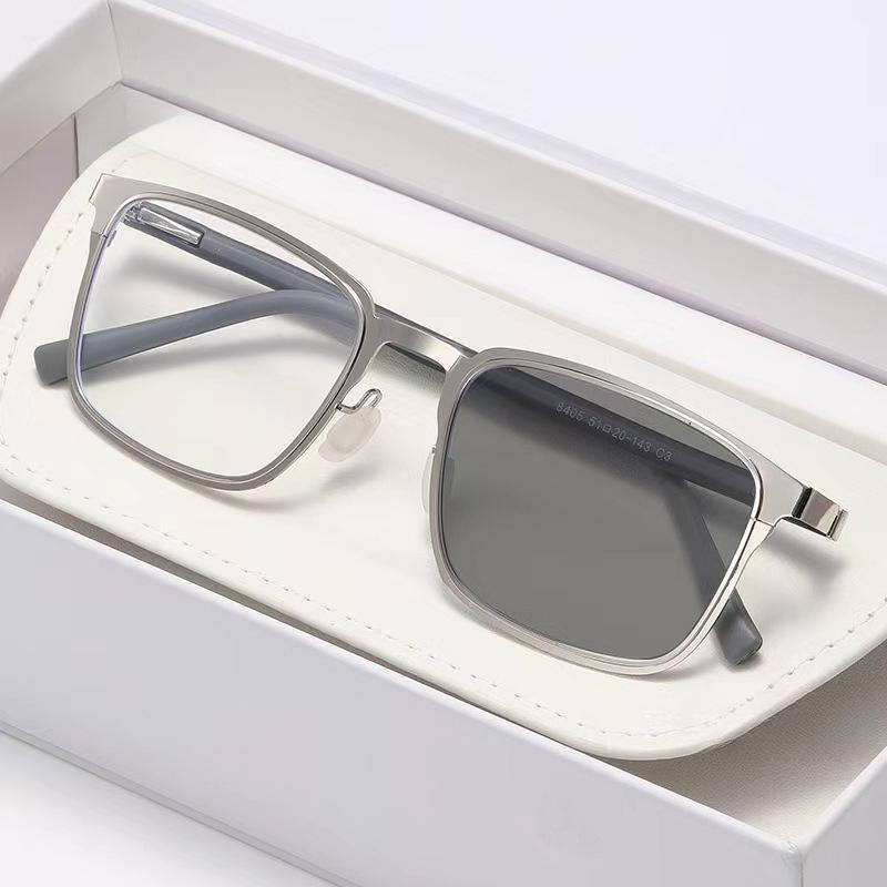 High Definition Photochromic Myopia Glasses Square Full-Frame Business Ultra-Lightweight Eyewear Minus Diopter 0 To -4.0
