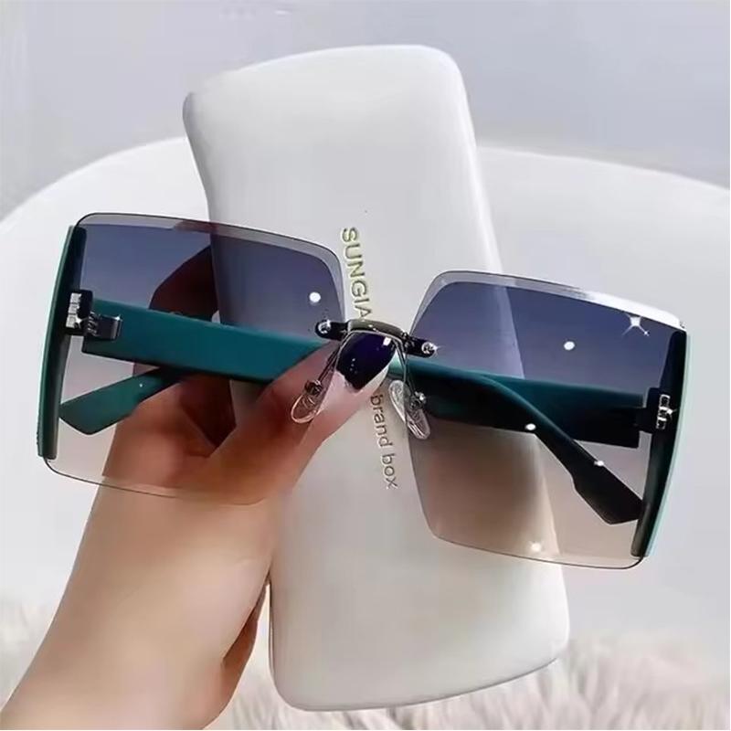 Sonnenbrillen Spot  Neue quadratische Fassung Mode Sonnenbrille Personalisierter Kantenschnitt Trendige Sonnenbrille 8810