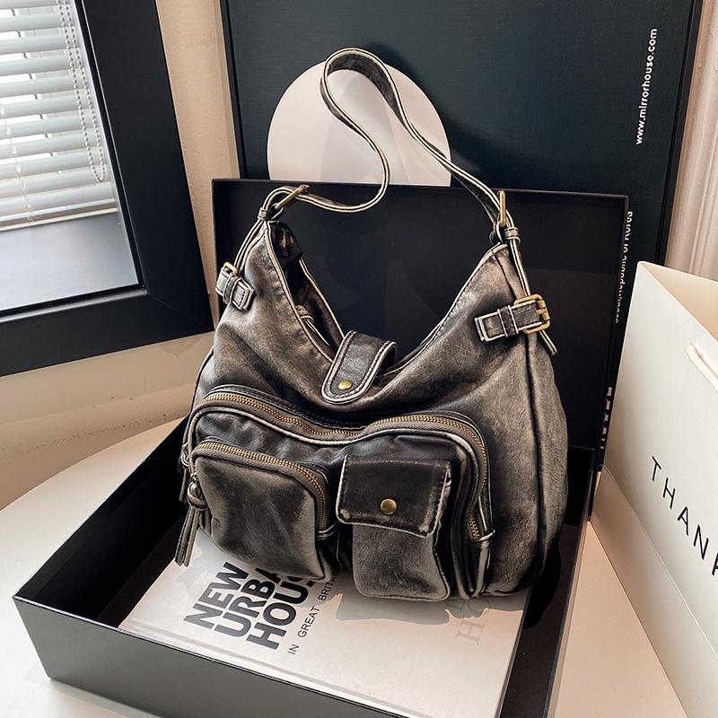 Women's Fashion Washed Old Spice Girl Locomotive Bag Multi-pocket Japanese and Korean Trend Shoulder Bag