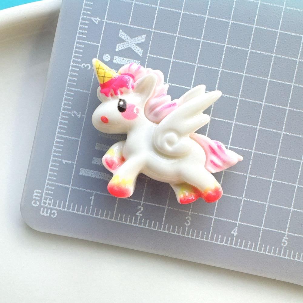 10Pcs New Cute Cartoon Unicorn, Rainbow, Ice Cream Series Flat Back Resin Cabochons Scrapbooking DIY Jewelry Craft Decoration