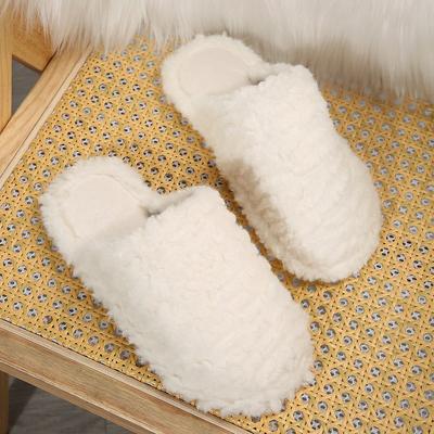 Hiver Chaud Fourrure Femmes Mules Pantoufles Décontracté Couvre Orteil Dames Confort Semelle Souple Ballerines Maison Chaussures en Coton