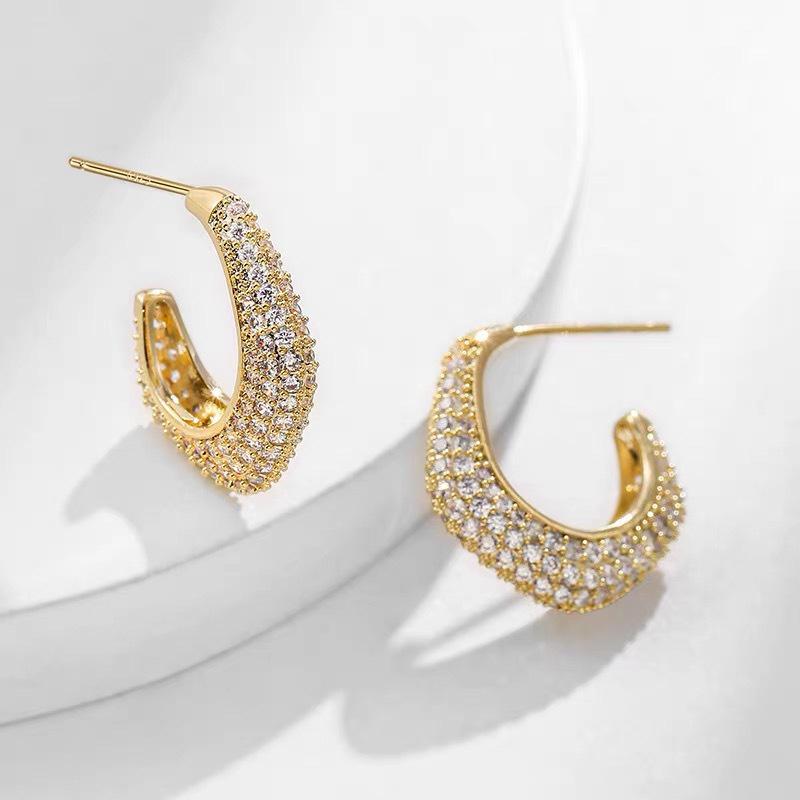 

Fairy Moon Bay Zircon Stud Earrings - Gold Plated 18k, Elegant Fashion for Women