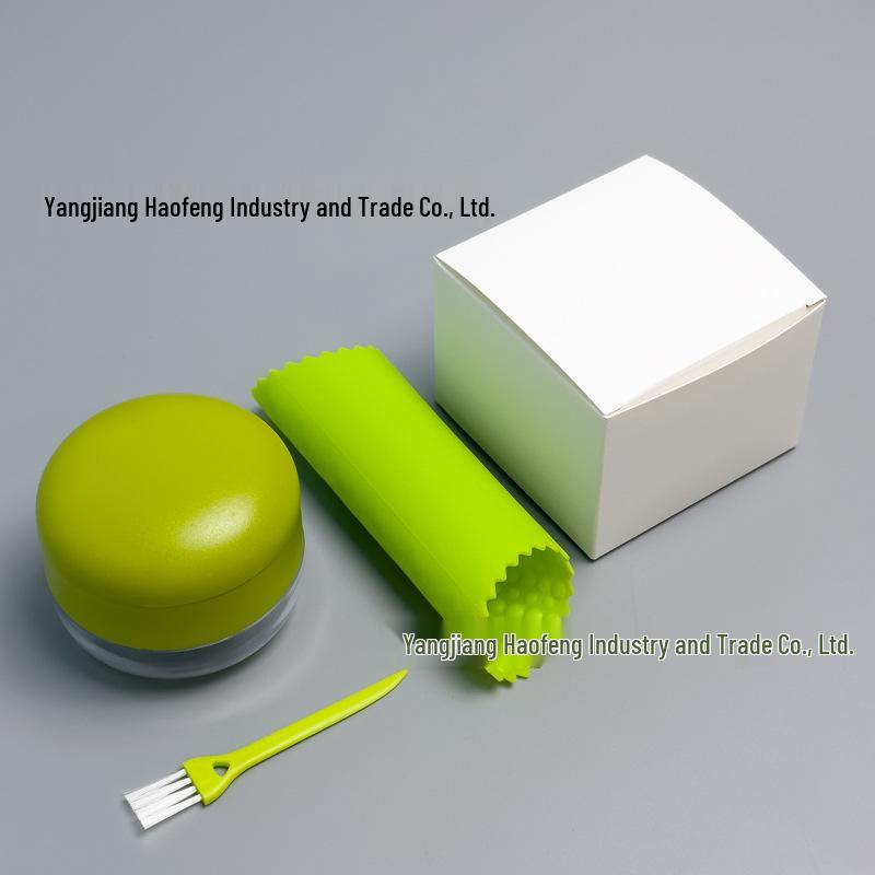 Plastic Garlic Press Set: Household Kitchen Tools for Mincing and Mashing Garlic