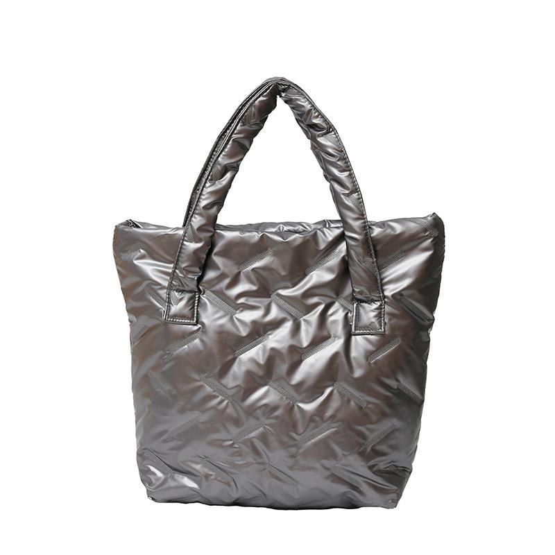 2025 autumn and winter down large-capacity new fashion shoulder bag design casual commuter tote bag handbag