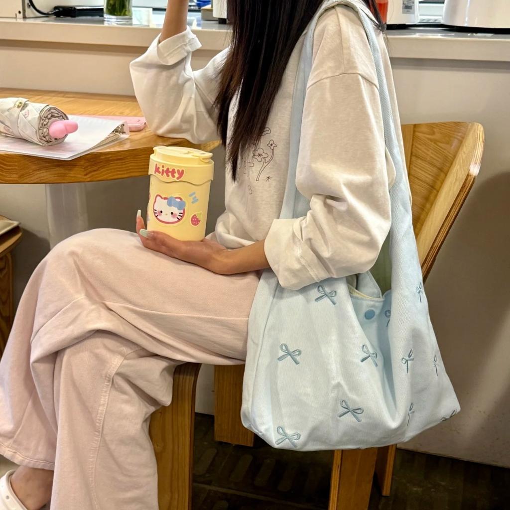 Korean Ins Bow Embroidered Canvas Bag Women's New Large-capacity Shoulder Tote Bag Student Class Armpit Bag