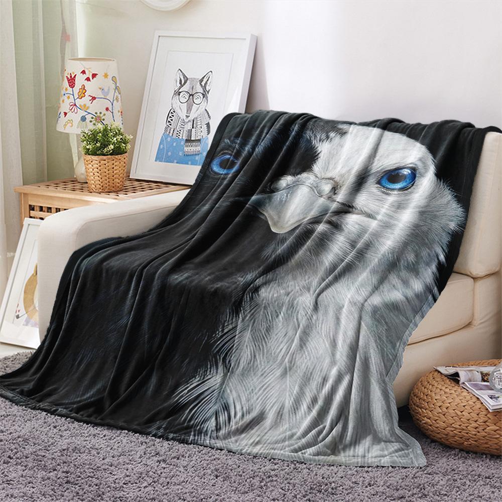 1PC Bicolor Animal Portraits Print FlAannel Blanket, High Quality Comfortable for All Seasons, Home Decor, Warmth and Comfort