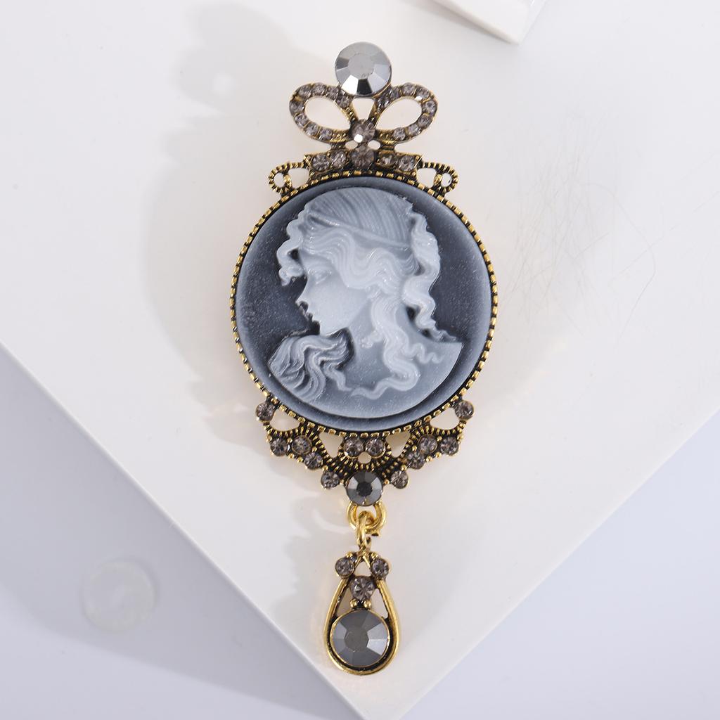 Vintage Lady Head Badge for Women Rhinestone Classic Girl Figure Party Office Brooch Pin Jewelry Gift