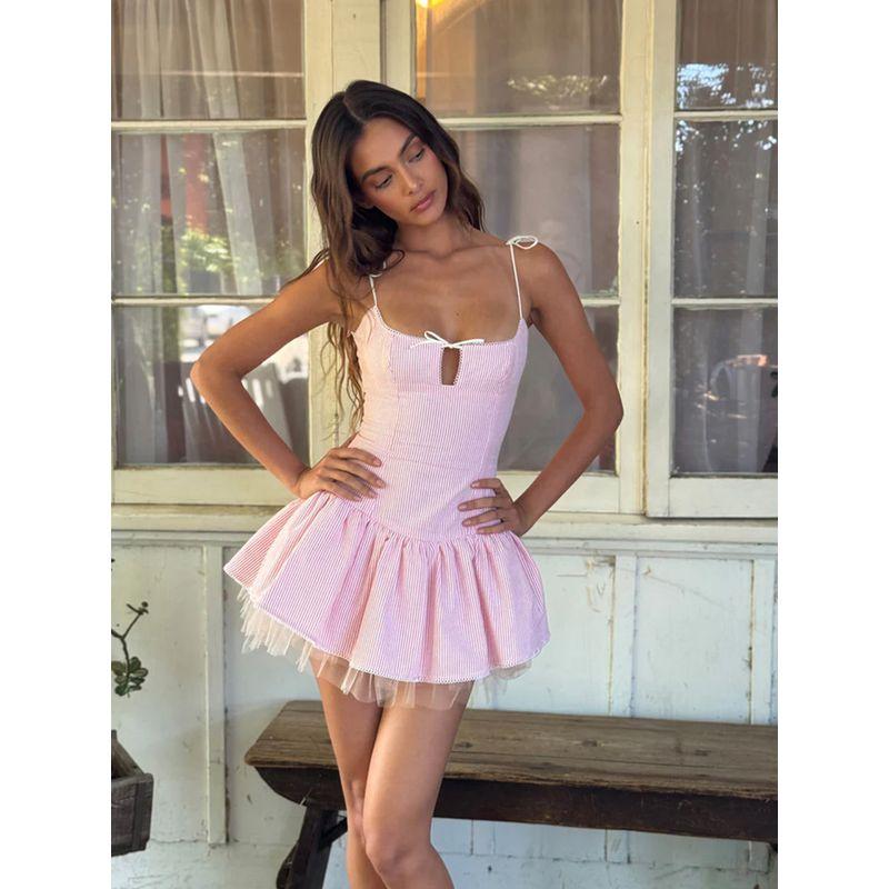 Faitpar Romantic Girl Sweet Style Honey Pink Color Stripes Mesh Cinched Figure Flattering Puffy Dress Sling Dress