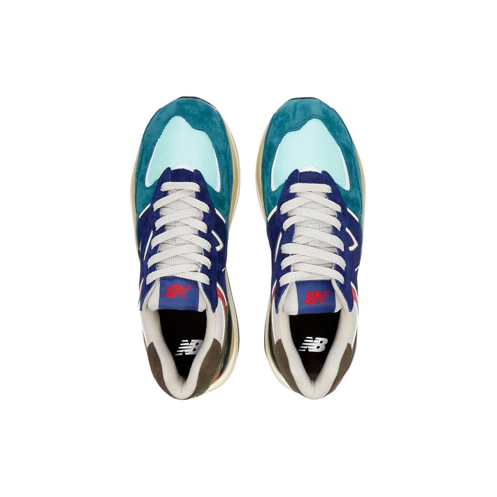 New Balance 57/40 Light Cliff Grey Multi Unisex Sneakers Multi-Color Velocity-Red M5740FY1