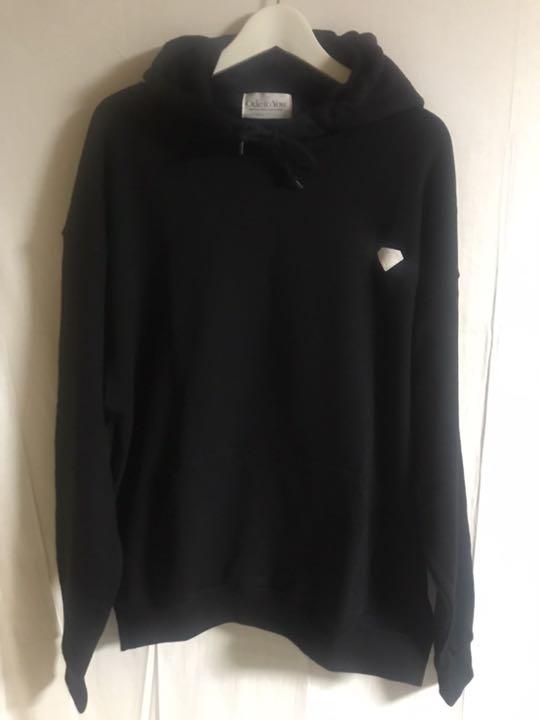 

[Б/У] SEVENTEEN BLACK LINE Худи большого силуэта