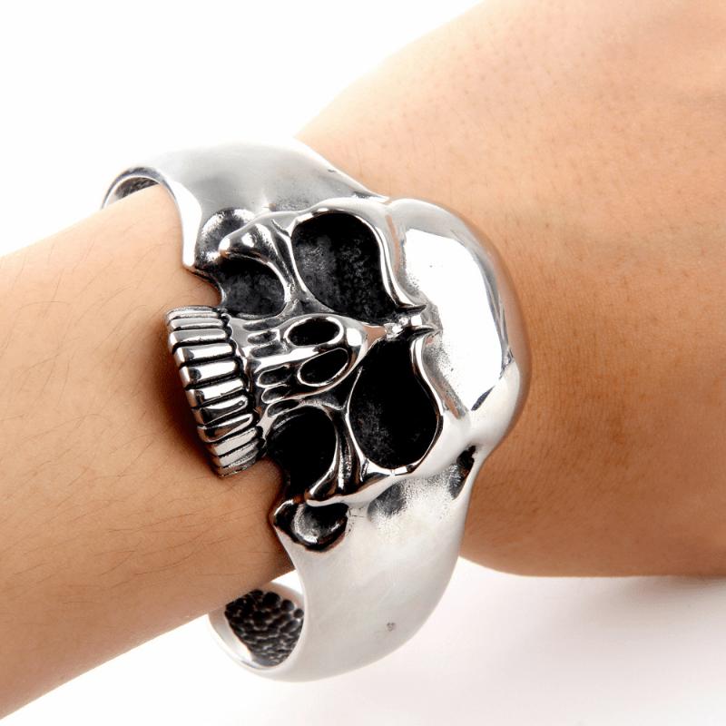 High Quality Men s Retro Large Skull Pattern Fashion Punk Men s Bracelet