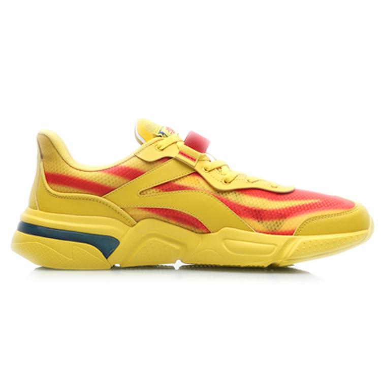 Li Ning Candle Dragon 1.5 Slip Resistant Low top Trendy Casual Shoes Men's Lemon AGLP107-2