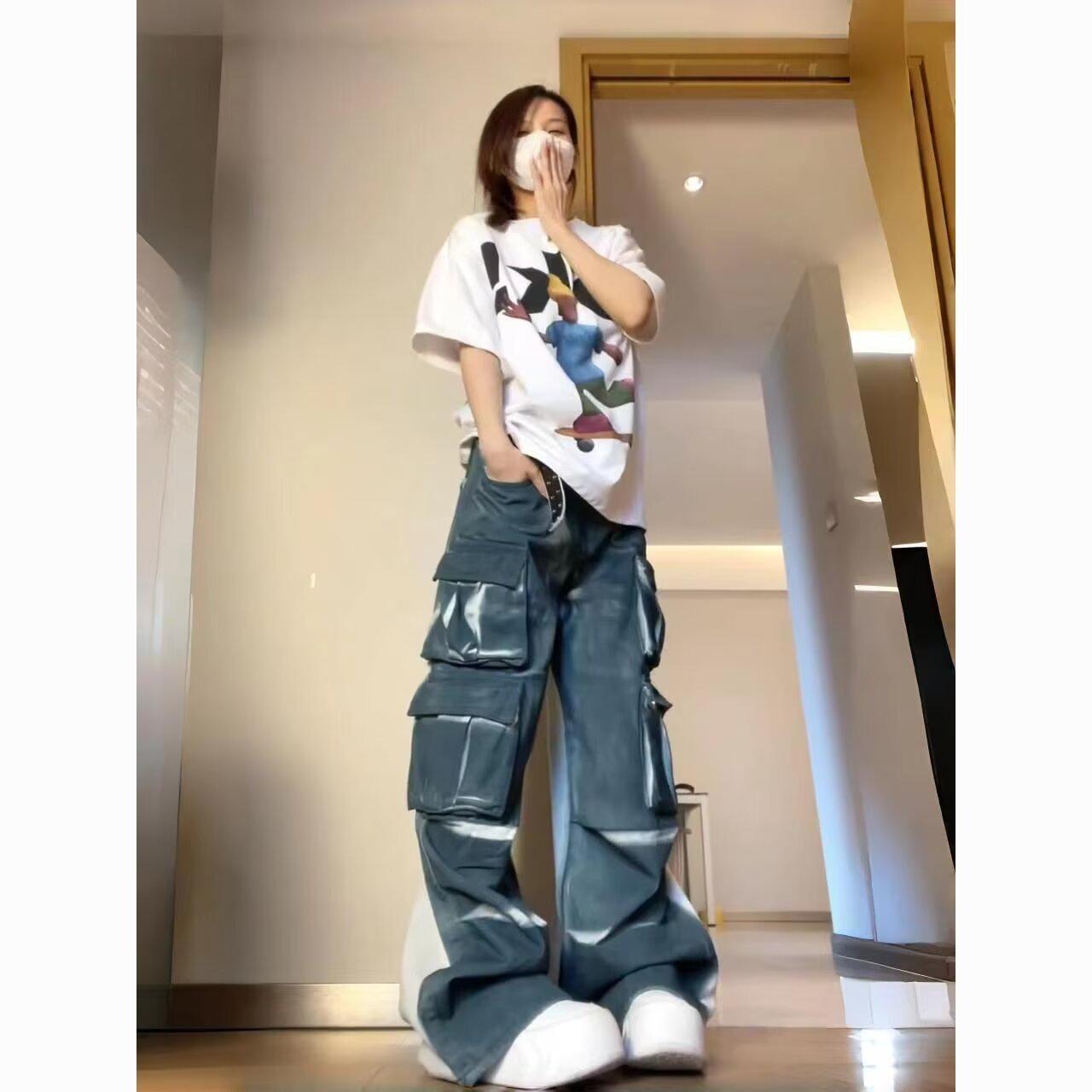 

Унисекс Джинсы карго широкие с градиентным тай-дай Small