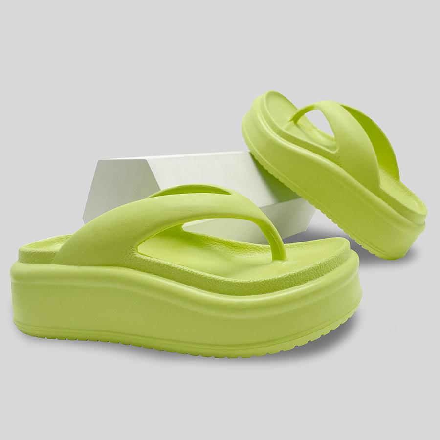 EVA thick bottom flip flops for women's summer height increasing slippers, fashionable outerwear, simple clip on sandals, and sponge heels