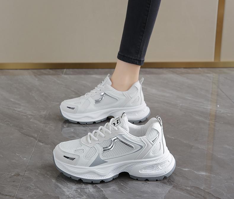 Women Vulcanize Sneakers Breathable Mesh Outdoors Solid Color 2024 High Quality Solid Color Trainers Lace-up Ladies Shoes