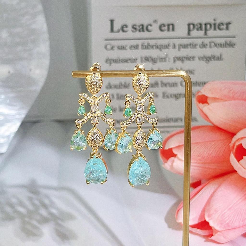CMM Retro Water Drop Light Blue Ice Flower Zircon Chandelier Tassel Temperament All-Match Elegant Golden Dangle Earrings