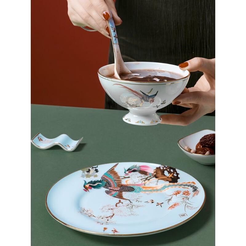 Zhi Shi Jingdezhen Blue Phoenix Bone China Sauce Dish