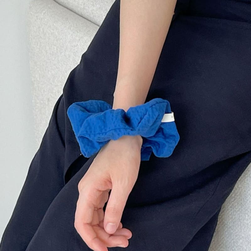 Oar Seersucker Scrunchie [Blue]